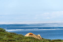 В Обской губе Карского моря еще лежит лед