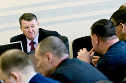 АУП: аппаратное совещание проводится под председательством начальника НГДУ Олега Хасанова