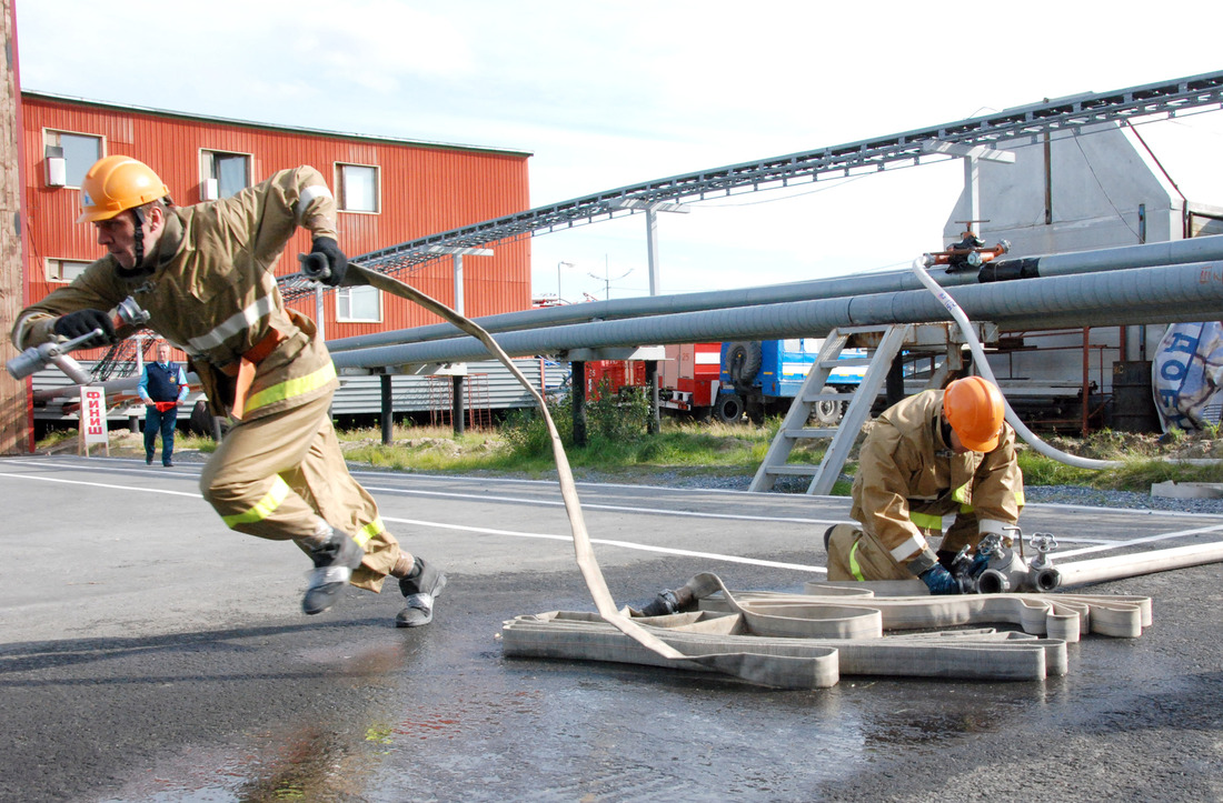 Соревнования среди добровольных пожарных дружин ООО «Газпром добыча Ямбург»