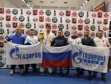 Александр с наставниками из Газпром добыча Ямбург