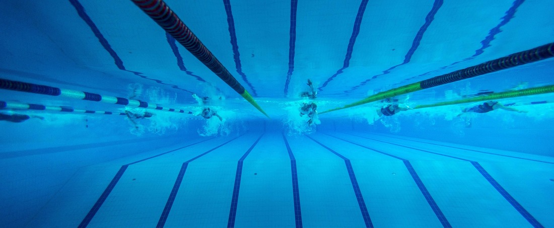 Соревнования по плаванию (Фото их архива ССОиСМИ)